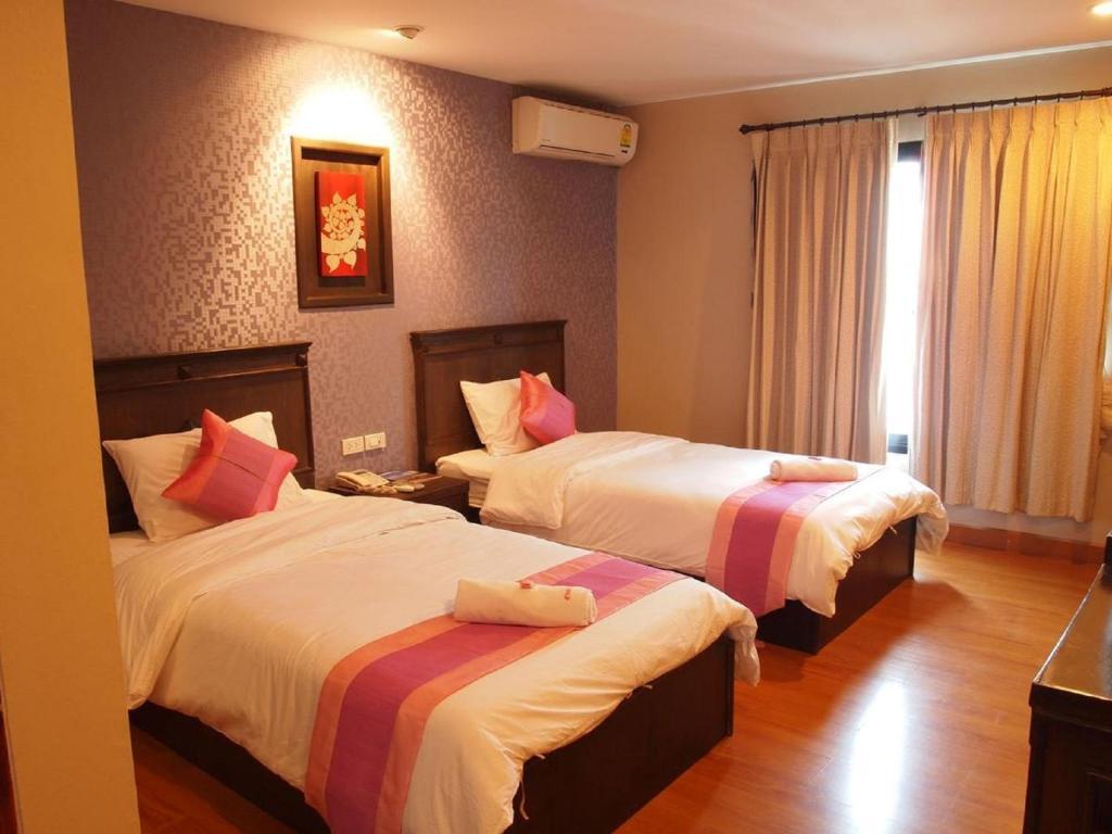 Lanna House Hotel เชียงใหม่ ห้อง รูปภาพ