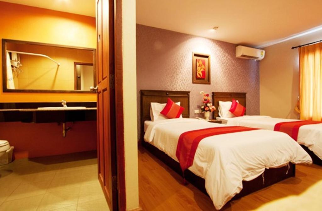 Lanna House Hotel เชียงใหม่ ห้อง รูปภาพ