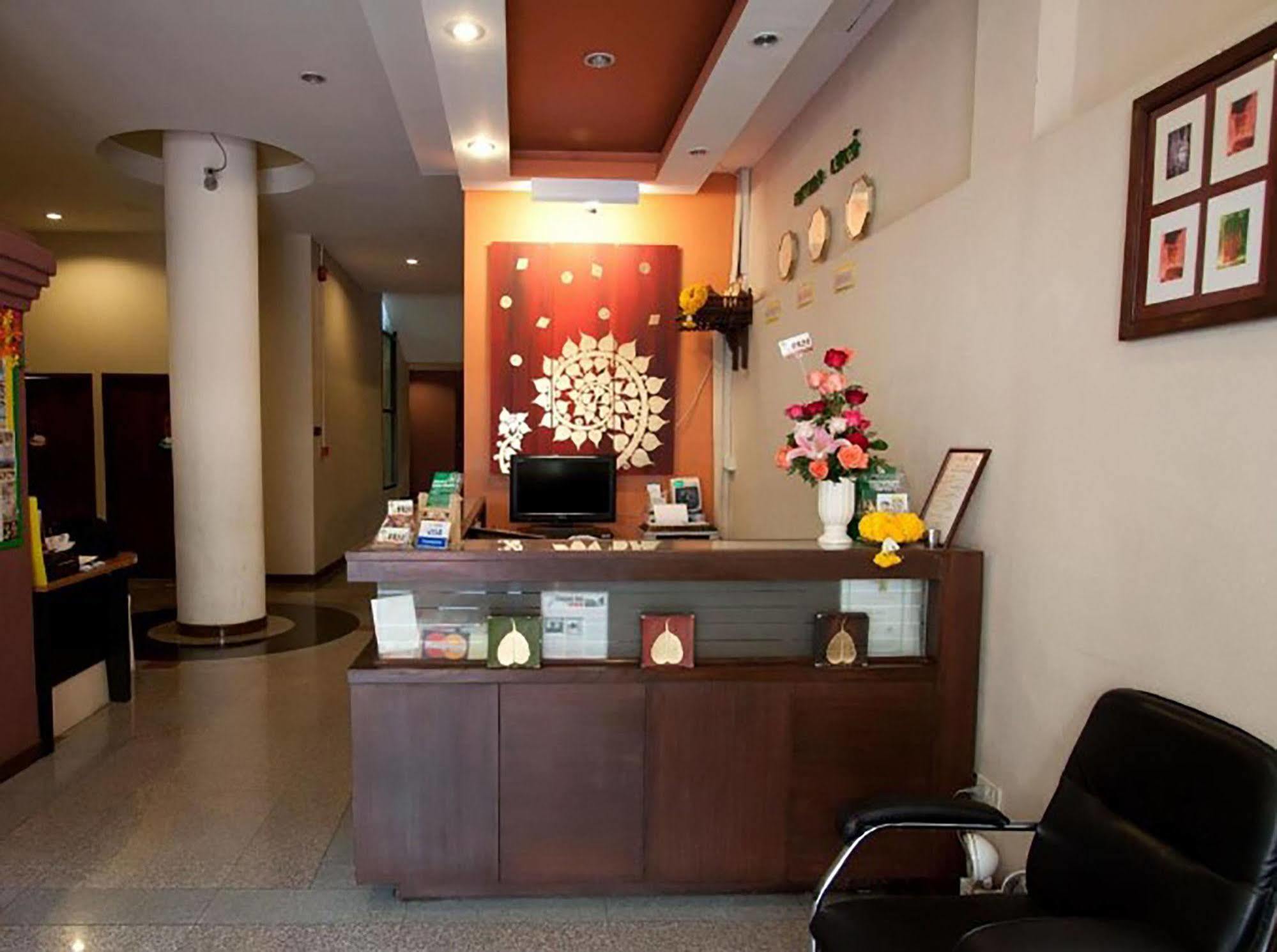 Lanna House Hotel เชียงใหม่ ภายนอก รูปภาพ